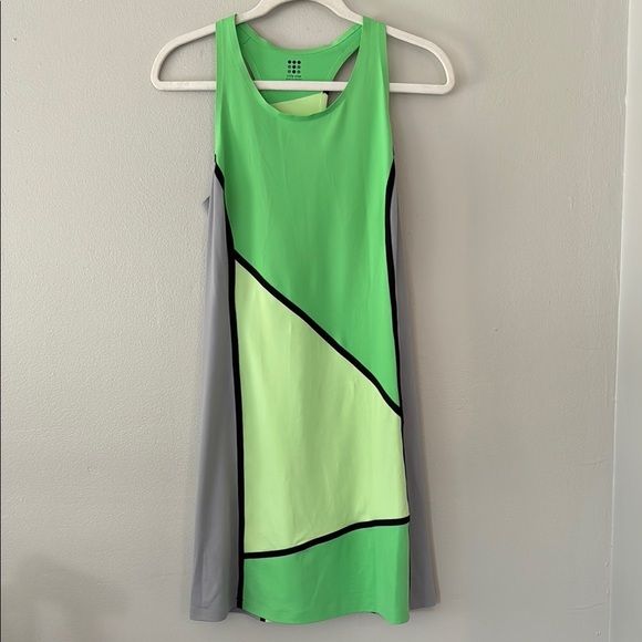 Title Nine Active Color-block Mini Dress with Pocket - Picture 1 of 5